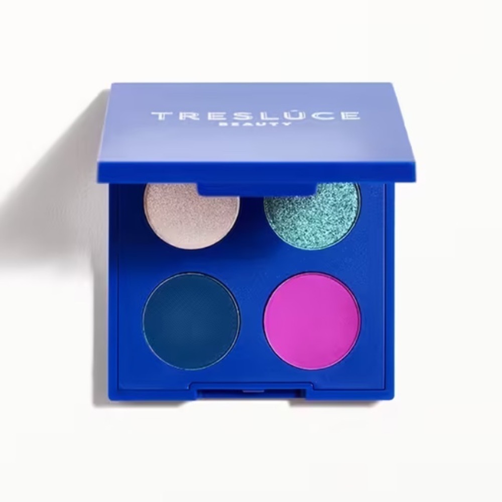 Treslucé Beauty Divine Diosa Eyeshadow Quad Palette